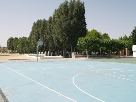 KuvaPista Polideportiva - Parque "Jardines de Castilla"